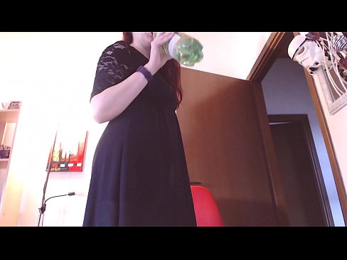 ❤️ Pokorna sužnja, ki obožuje umazane in sočne spodnjice, je po ogledu tega videa prisiljena masturbirati! ☑ Sex video na porno sl.sex-porntube.ru ☑